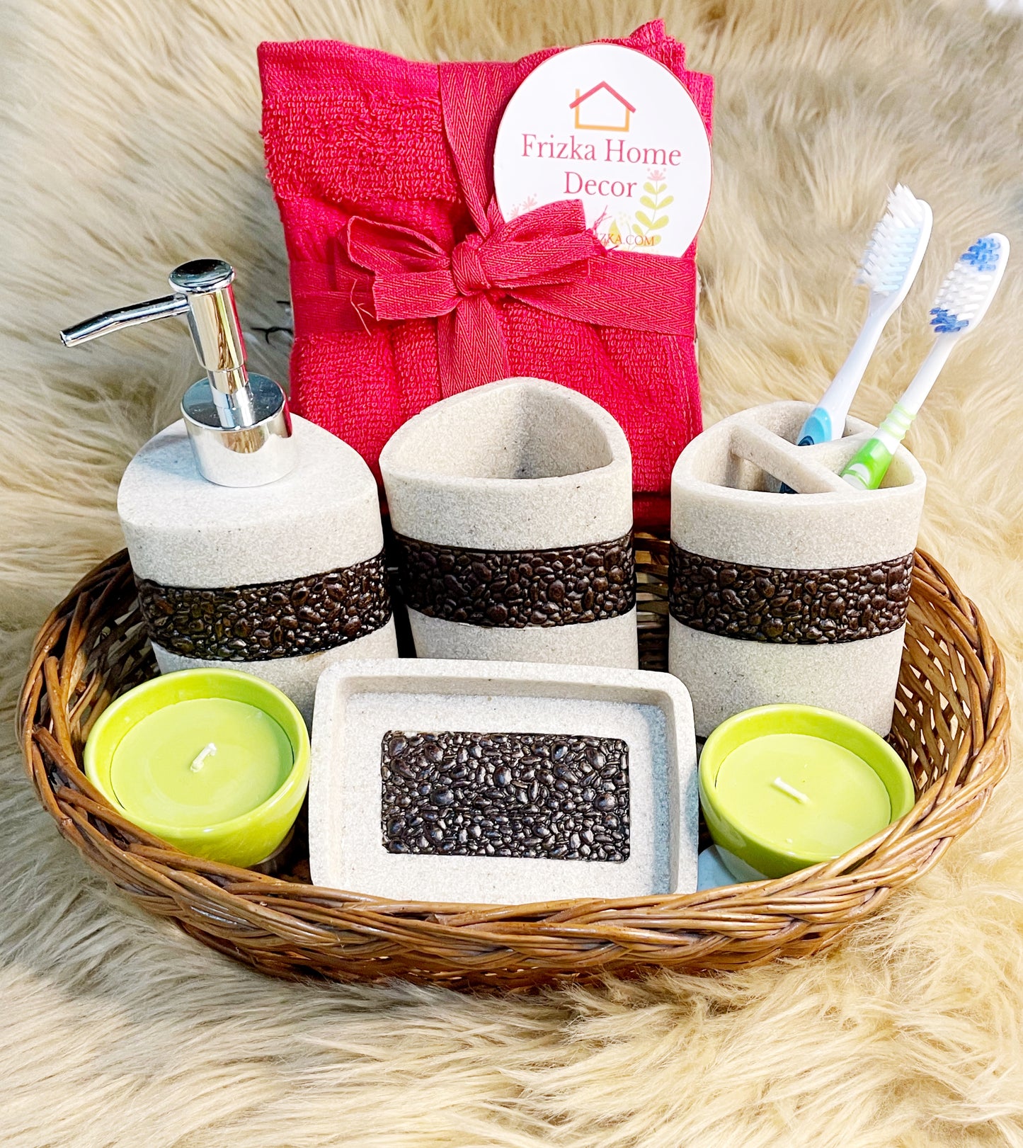 Frizka Bath Decor Set