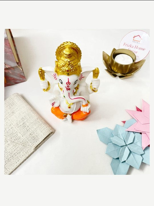 Frizka Spiritual Gift Box - Ganpati Murthi , Two candle holders and Pouch in a Gift Box