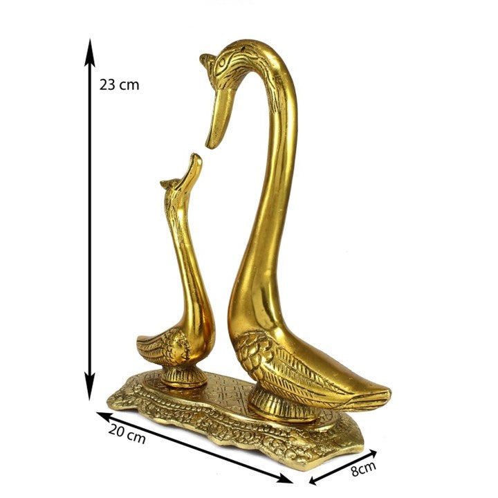 Golden Metal Loving Swan Showpiece