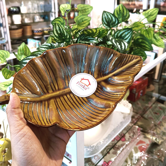 Ceramic Artistic Leaf Bowl - 1 Piece