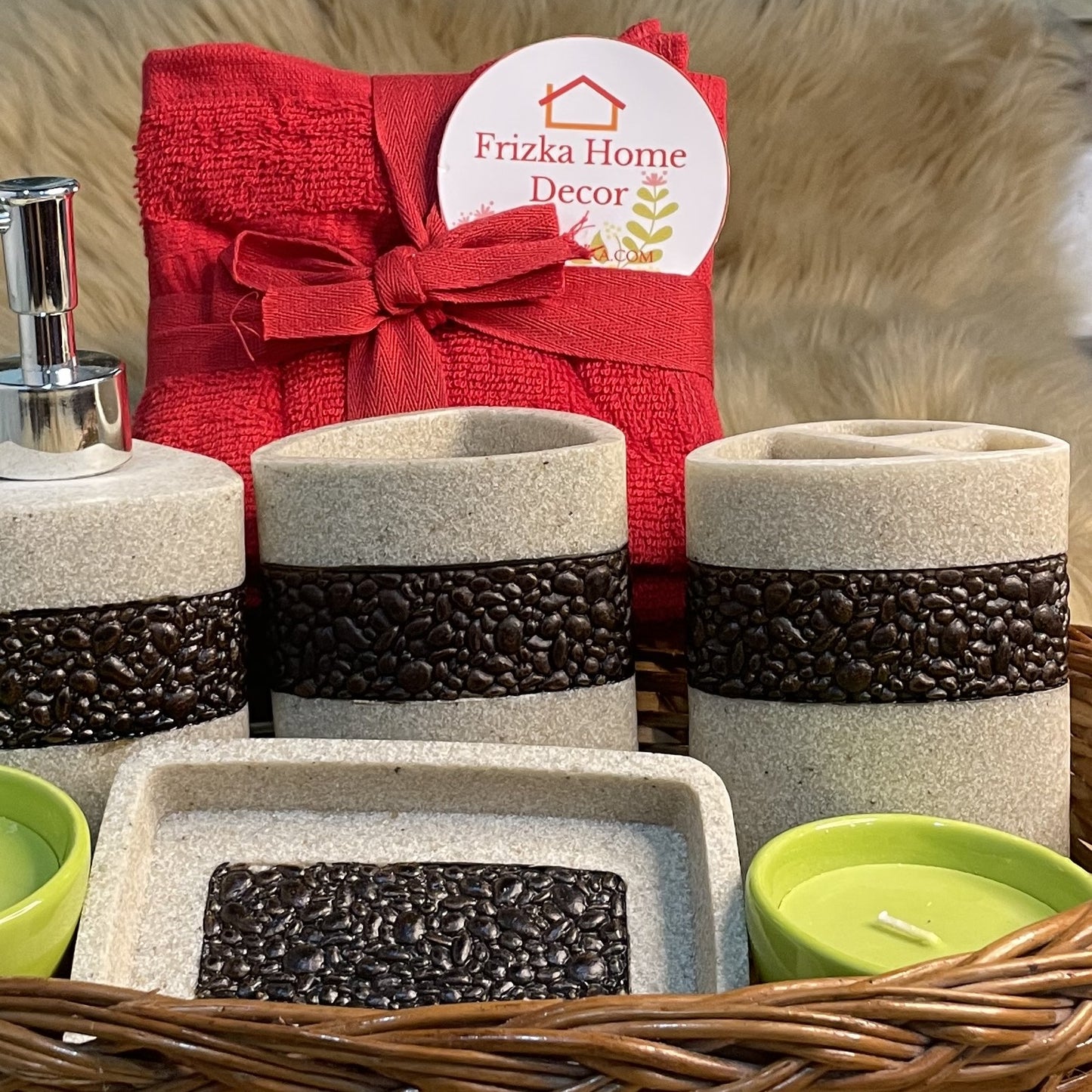 Frizka Bath Decor Set