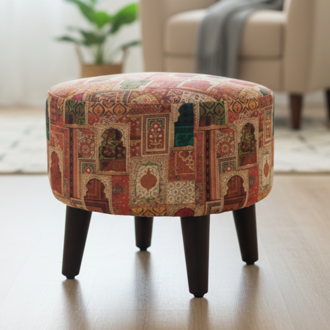 Royal Courtyard Pouff