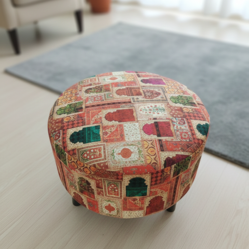 Royal Courtyard Pouff