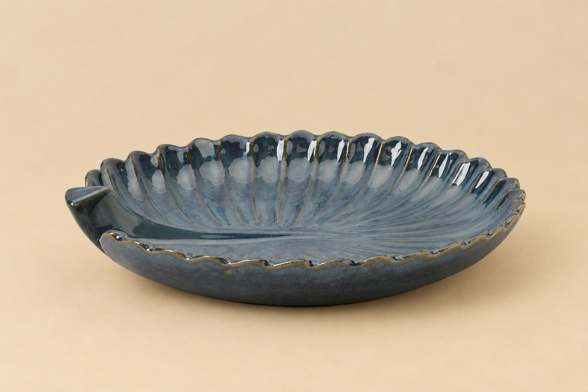 Big Leaf Serving Platter- 1  Pc