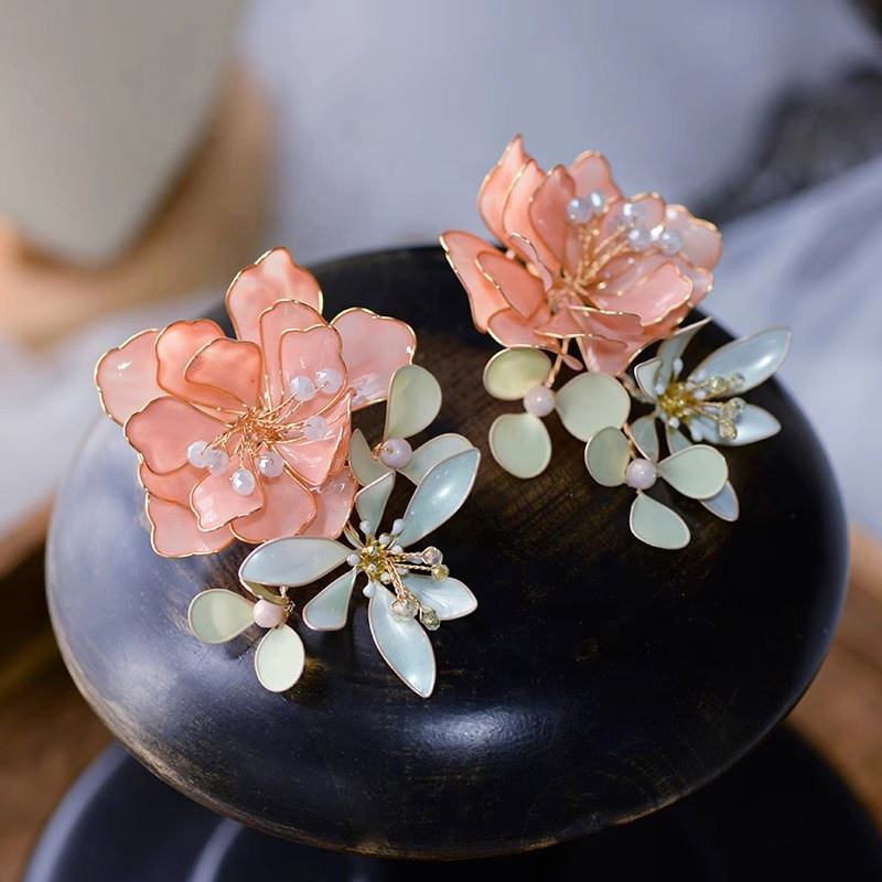Zinnia Earrings