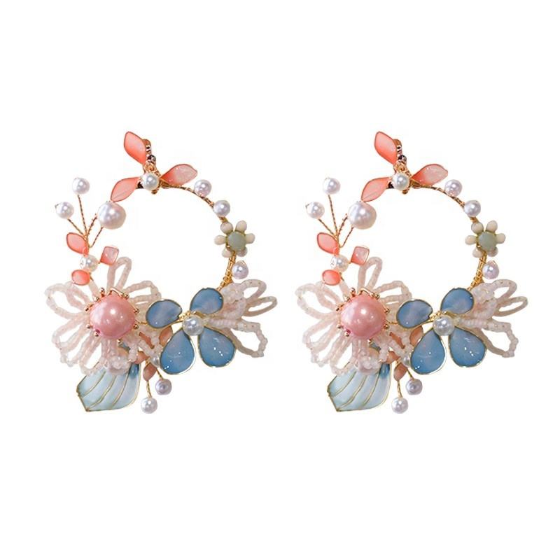 Lyra Earrings
