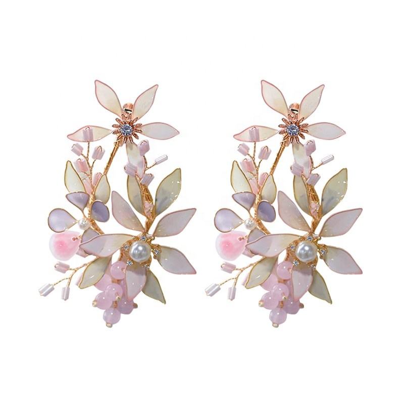 Fiora Earrings