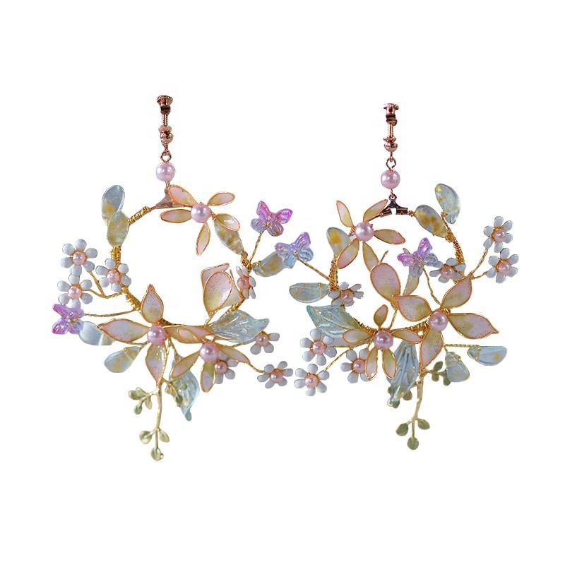 Nysa Earrings