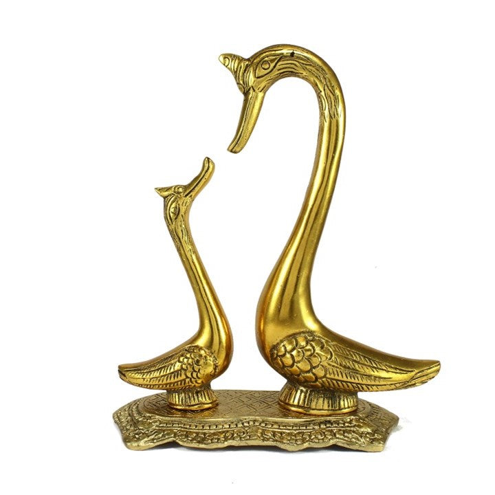 Golden Metal Loving Swan Showpiece