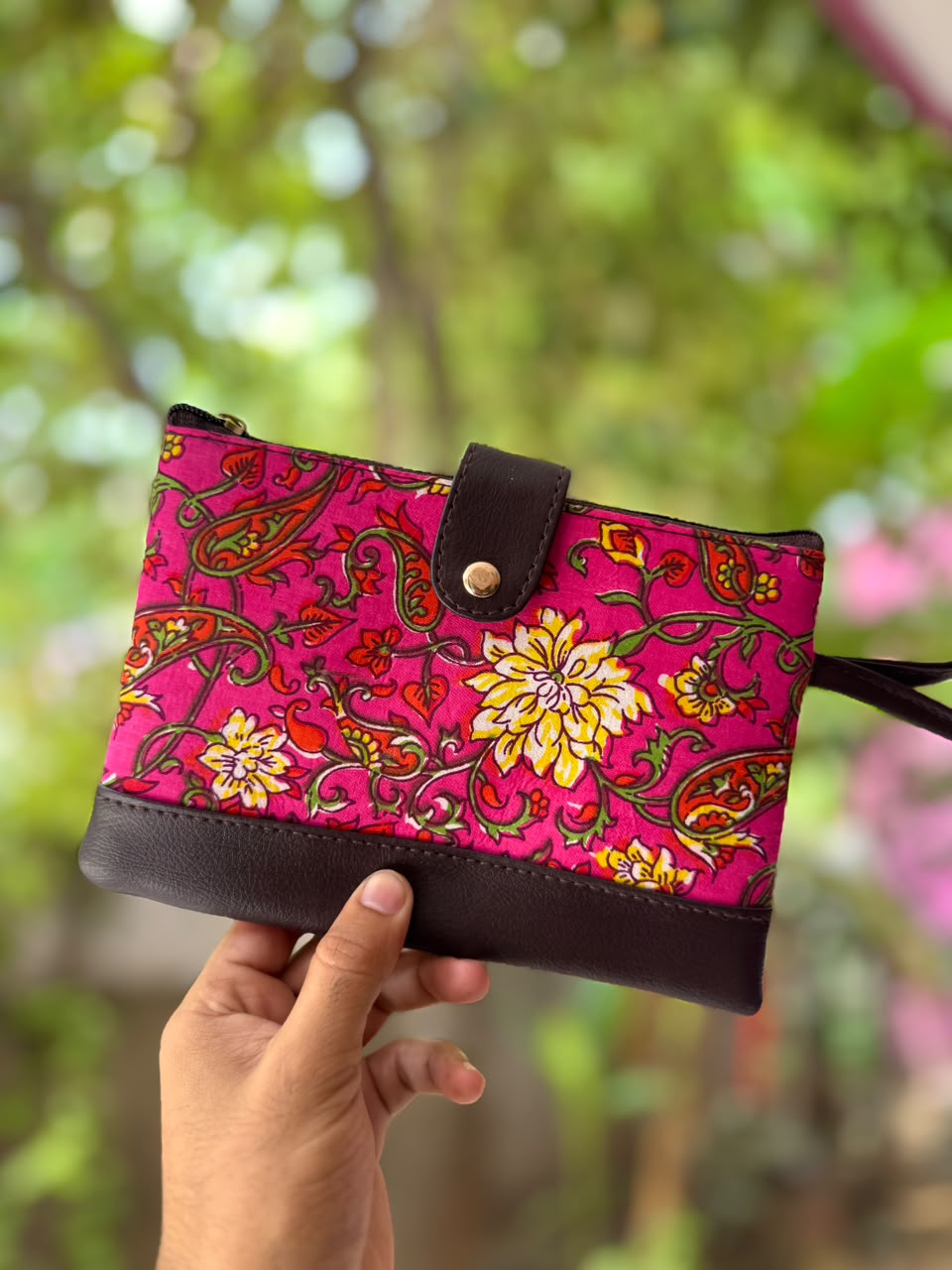 Stylish Printed Fabric Pouch (Assorted Set of 4)