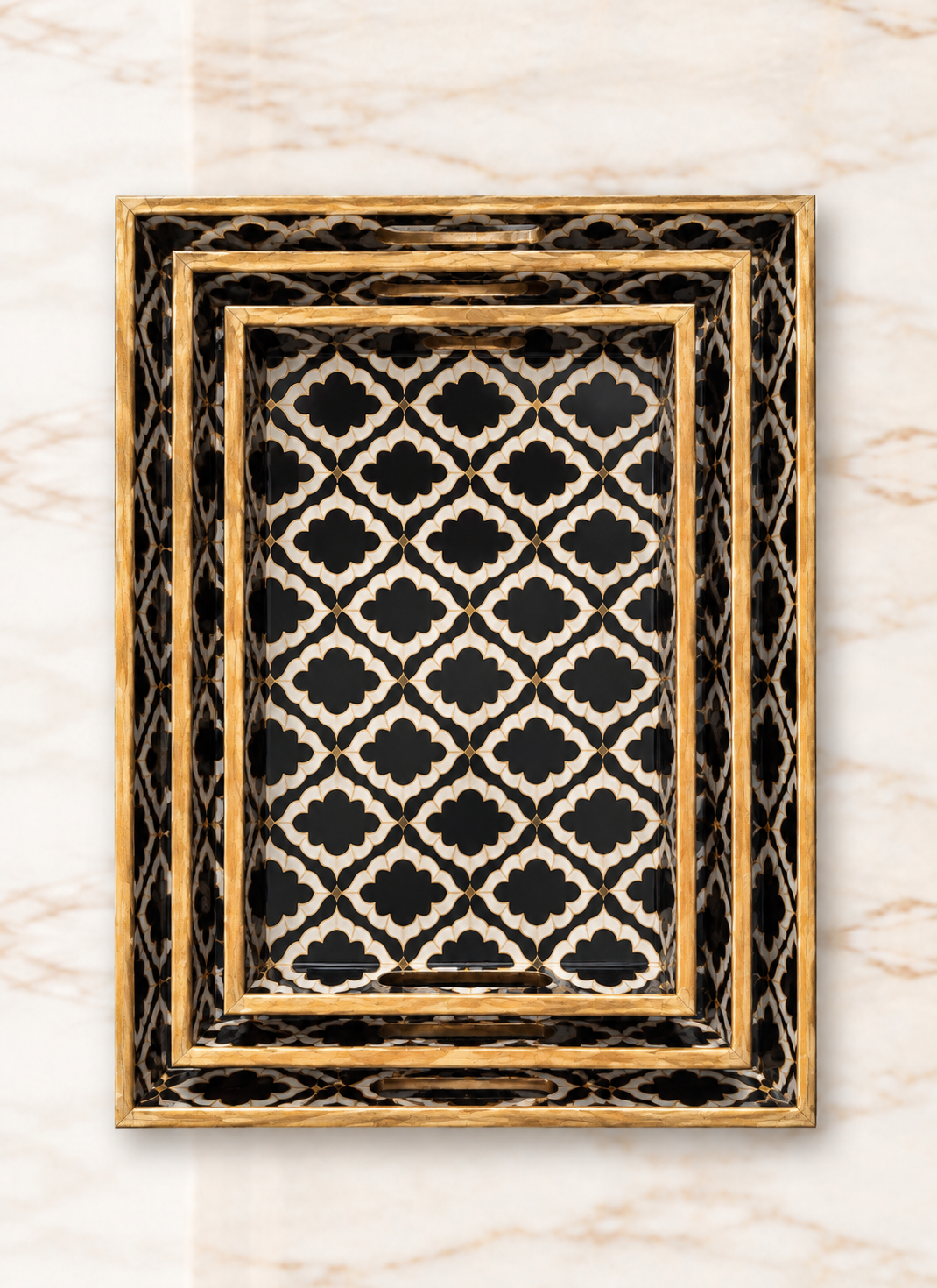 Hand-Lacquered Wooden Serving Tray (Set of 3) Black& Gold